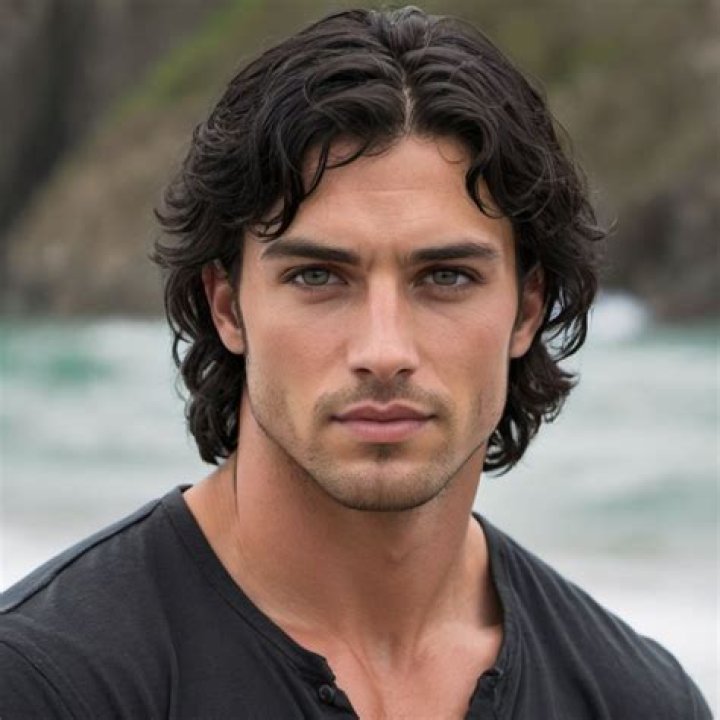 Dark Haired Male Celebs