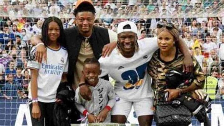 Does Eduardo Camavinga Have Kids? - Eduardo Camavinga's Family Members