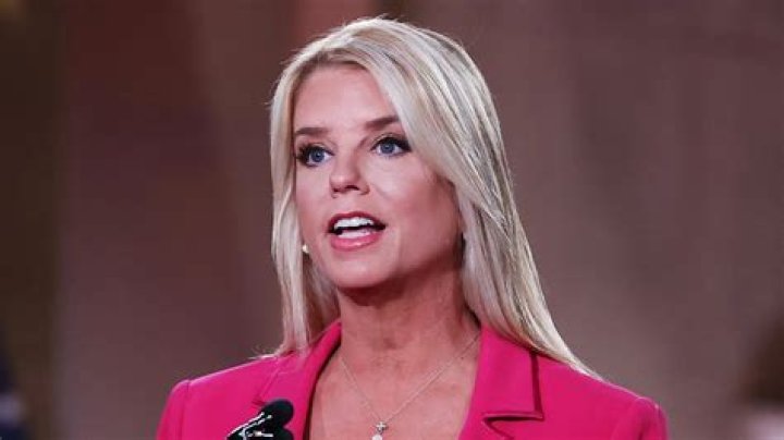 Pam Bondi Bio