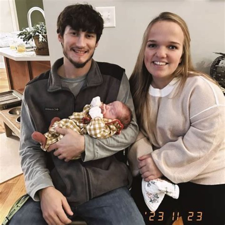 The Little Johnstons: Welcoming A New Baby With Dwarfism
