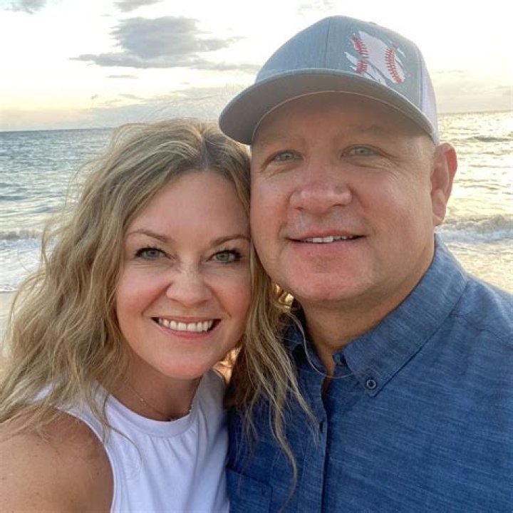 The Private Life Of Leslie: Robert Hight's Wife