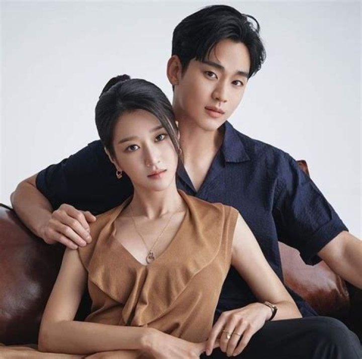 Uncovering The Truth: Kim Soo Hyun And Kim Ji Won Dating Rumors