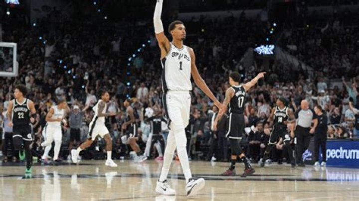 Unveiling Daniel Ezra's Height: A Journey Of Physicality And Presence