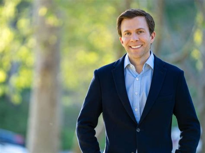 Zach Goldsmith's Beverly Hills Divorce Settlement: Inside The Split